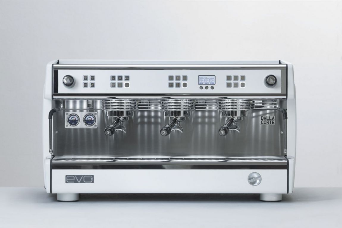 dalla-corte-evolution-arctic-white-3-gruppig-kaffeemaschine-gastronomie